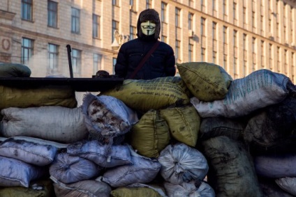 Anonymous maszk - a forrása a jó hangulat (óvás) Anonymous maszk - a forrása a jó hangulat