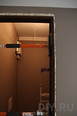 Master-osztály telepítése beltéri ajtók - a portál szól épület építési, javítási és