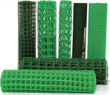 Műanyag háló kerítések (kerítés) saját kezűleg