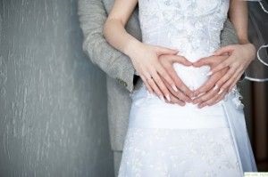 Előkészületek az esküvő a terhesség alatt, a női portál