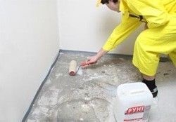 Előállítása a padló alatt cement-homok esztrich, mind a padló, a lakás és a ház