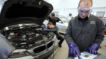 karbantartási előírások, mit kell tenni az általános információkat a BMW autók és azok karbantartására