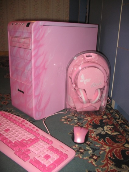 pink számítógép