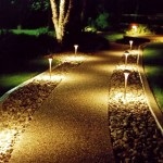 Kerti lámpák Napelemes (35 fotó) funkciók lámpák, figurák és a kertben fotó és videó