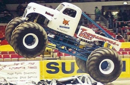 A leghíresebb monster truck (10 fotó) - vicces képek, vicces fotók, videók, viccek,