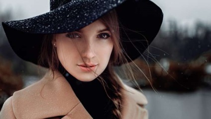 Mit lehet viselni női kalap fotó