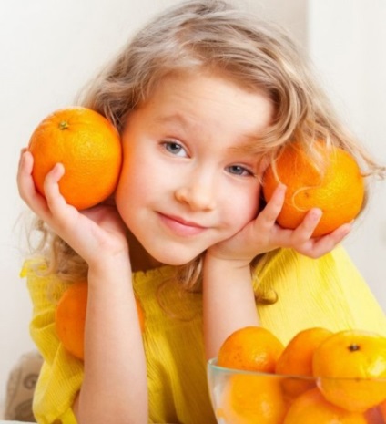 Milyen korban lehet adni a babának narancssárga beadva a csalit, lehetséges, hogy egy év alatt, a lé