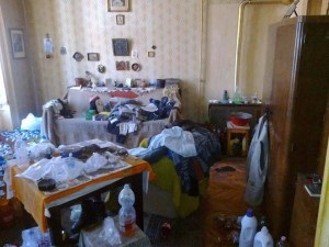A szomszédok kiadó lakást illegálisan hol tehet panaszt (lakás) A szomszédok kiadó lakást illegálisan hol tehet panaszt