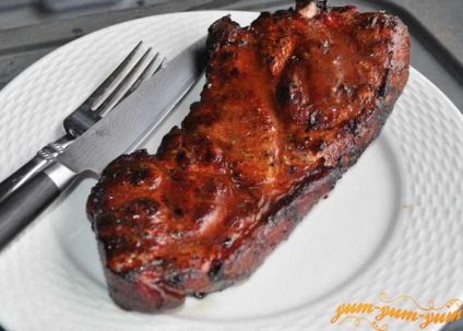 Steak a grillezőedénybe hogyan kell elkészíteni a pác a sertéshús a kemencében (szakács) Steak a grillezőedénybe hogyan kell elkészíteni a pác a sertéshús a sütőben