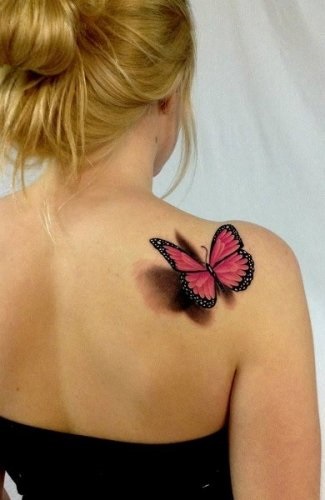 Pillangó tetoválás a hasán, lapocka, csukló, láb, hát, derék, kar