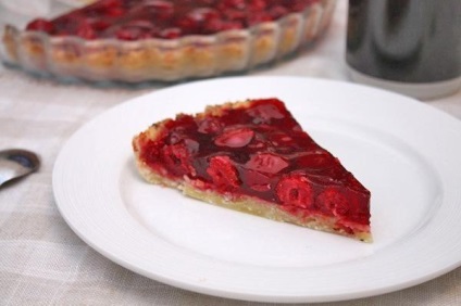 Tiroli pite recept (késztésztához laikus) Tiroli sütemény recept