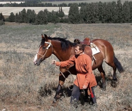 Ha már egy ló ( «Land remény dicsőség») Mi csak a ló