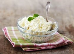 Curd a kefir multivarka (túró) Túrós származó kefir multivarka
