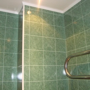 Vízálló falburkolatok a fürdőszobában - Telepítés, fotók