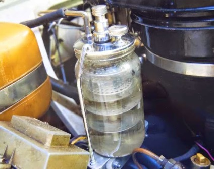 Az injekciós vízgőz az üzemanyag keverékhez DVS