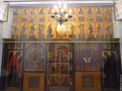 Temple Vasiliya Blazhennogo 1 (bazsalikom) St. Vasiliya Blazhennogo 1