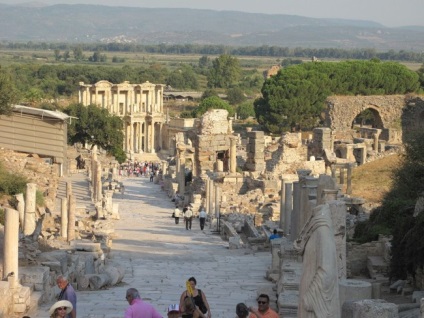 Miért Herostrat felgyújtották a Temple of Artemis