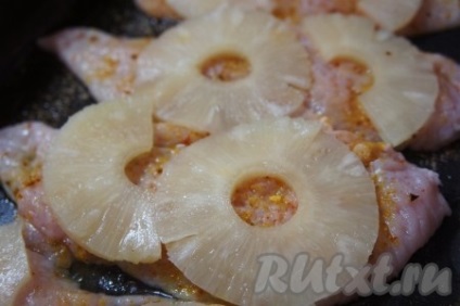 Sült csirkemell ananász - recept fotókkal