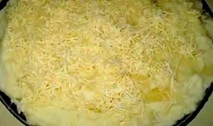 gombák Gombák burgonyával szakácsként a sütőbe és multivarka ízletes sütjük