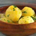 Hogyan kell főzni a krumpli multivarka Polaris, vagy egy másik márka