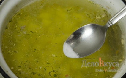Hogyan kell főzni a levest húsgombóccal recept egy fotó
