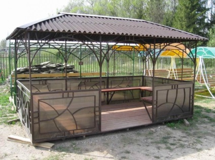 A tető egy pergola