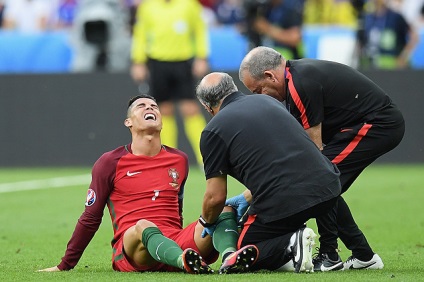 Cristiano Ronaldo Euro 2016 sérülést és élménye a labdarúgás a fotók, pletyka