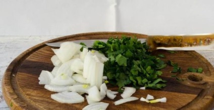 Saláta gyermekláncfű előnyei és hátrányai, néhány receptet