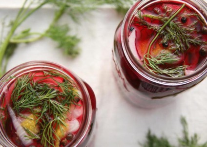 Saláta telén vörös cékla, paradicsom recept fotókkal