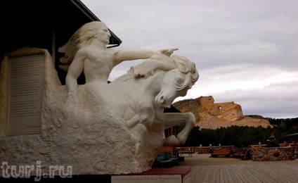 USA őrült ló emlékmű - Crazy Horse a Black Hills vagy befejezetlen emlékmű összeegyeztethetetlen