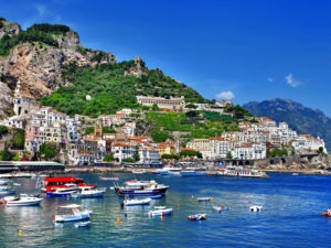 Amalfi Olaszország útvonalterv- látnivalók, időjárás, nyaralás
