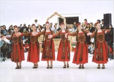 Örmény néptánc