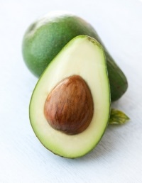 Avocado - fotók, összetétele, kalória, jó és hasznos tulajdonságokkal