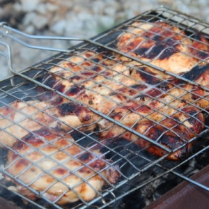 Azya, hogyan lehet grill csirke pác lehetőségek