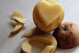 Дитячі штампи з овочів і фруктів - картоплі, перцю, яблук, капусти