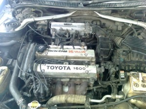 Motor TOYOTA 4a-ge öt generáció 16v és 20v (piros top, ezüst fel, fekete felső)