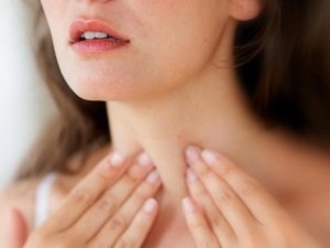 Vérzéses ciszta petefészek jellemzői és okai, kezelési módszerek és diagnosztika (ciszta) Vérzéses ciszta petefészek funkciók és okait, a kezelés és diagnózis