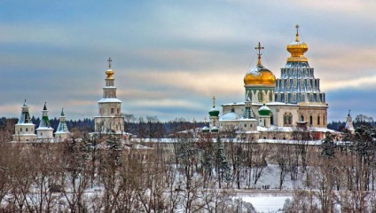 Jeruzsálem templomok (Jeruzsálem) a jeruzsálemi templomba