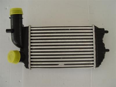 Intercooler, amely a telepítés és üzemeltetés