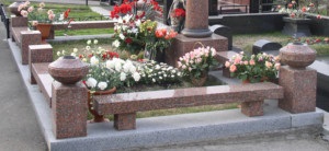 Hogyan gondoskodik a sír saját kezűleg (kéz) Hogyan gondoskodik a sír saját kezűleg
