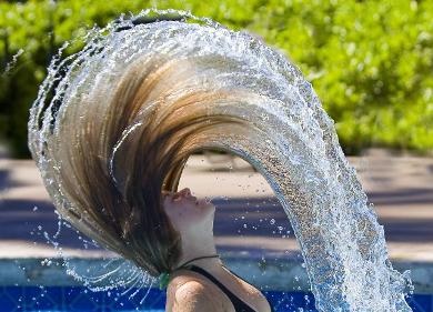 Hogyan segíthet a száraz és törékeny haj -, hogyan kell megállítani a haj törés - alternatív gyógyászat