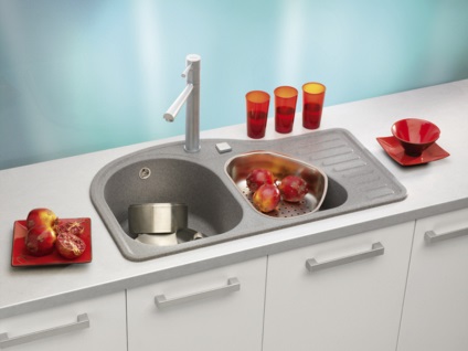 Hogyan válasszuk ki a mosogató a tippeket választani mosogató különböző anyagokból készült