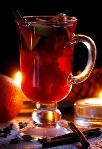Hogyan készüljünk különleges receptek forralt bor forralt bor (Glühwein főzni receptek) Főzni egy különleges forralt bor forralt bor receptek