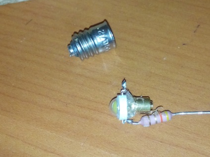 Hogyan, hogy a LED izzó a zseblámpa ki a rendes izzók, mozgochiny (izzó) Hogyan, hogy a LED izzó a zseblámpa ki a rendes izzók, mozgochiny