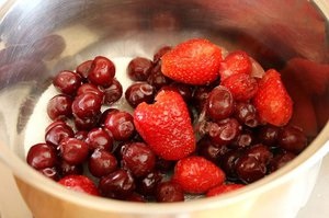 Főzni és hogyan kell főzni fagyasztott bogyós gyümölcsök kompót receptek fagyasztott bogyós