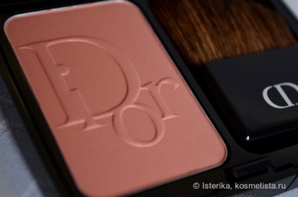 Gyönyörű és engedelmes pirosító Dior diorblush poudre couleur vibrante emelkedett Cherie 756 vélemény
