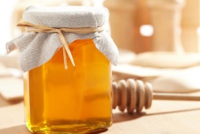 szájpenész kezelésére mézzel egyik módszer a hagyományos orvoslás