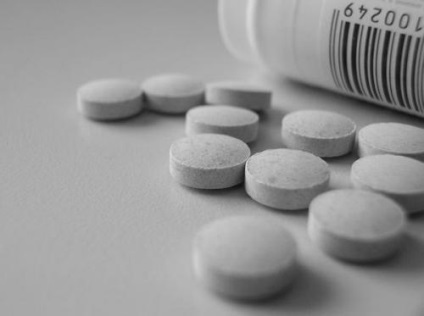 Gyógyszerek - engedélyezett gyógyszerek vámkezelését a küldemény küldeni gyógyszerek adó
