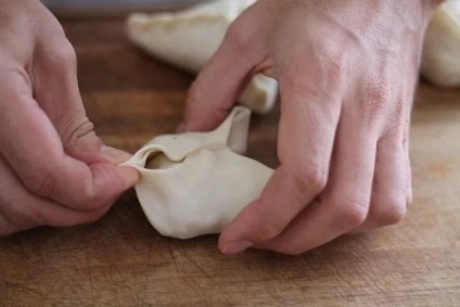 Mesterkurzus egy gyönyörű szobrászat gombóc tetejére 5 érdekes módon