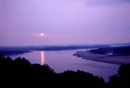 Mississippi (River) leírása, jellemzése és mellékfolyói egyik legnagyobb folyók a világ